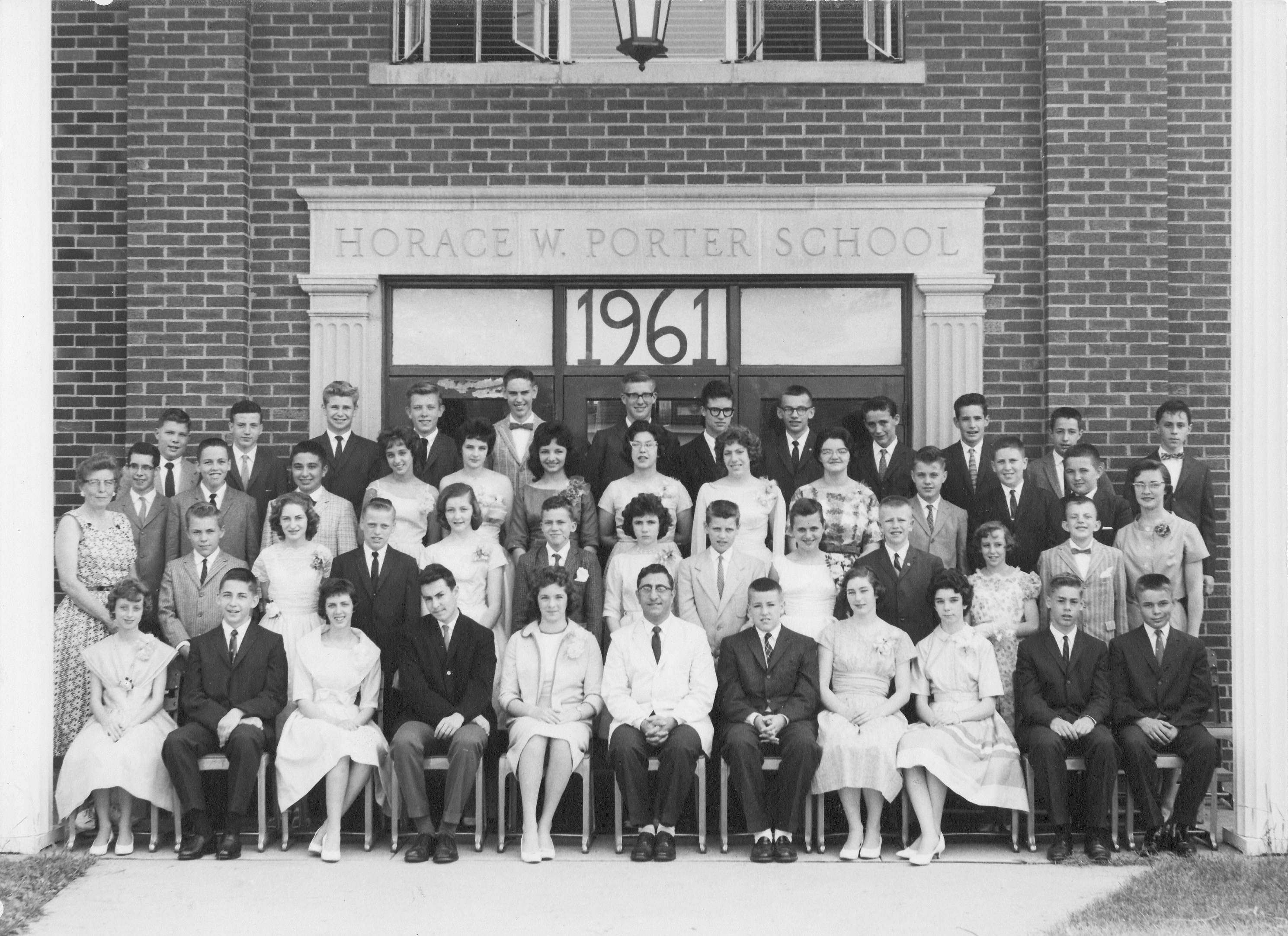 horace-porter-1961-grads