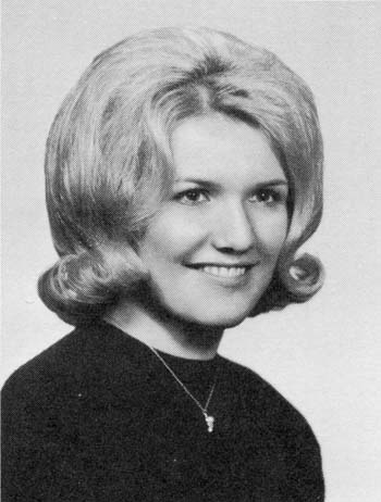Maryann Krakowiecki